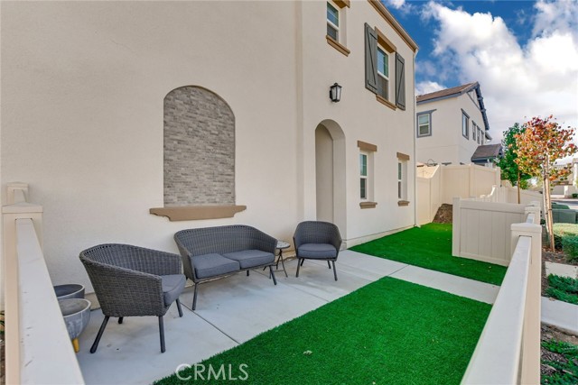 Detail Gallery Image 4 of 44 For 31969 Monet, Yucaipa,  CA 92399 - 3 Beds | 2/1 Baths