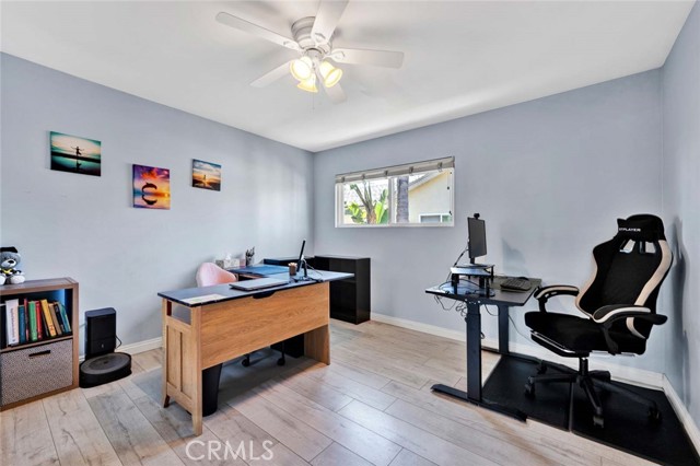 Detail Gallery Image 19 of 45 For 22702 Islamare, Lake Forest,  CA 92630 - 4 Beds | 2/1 Baths