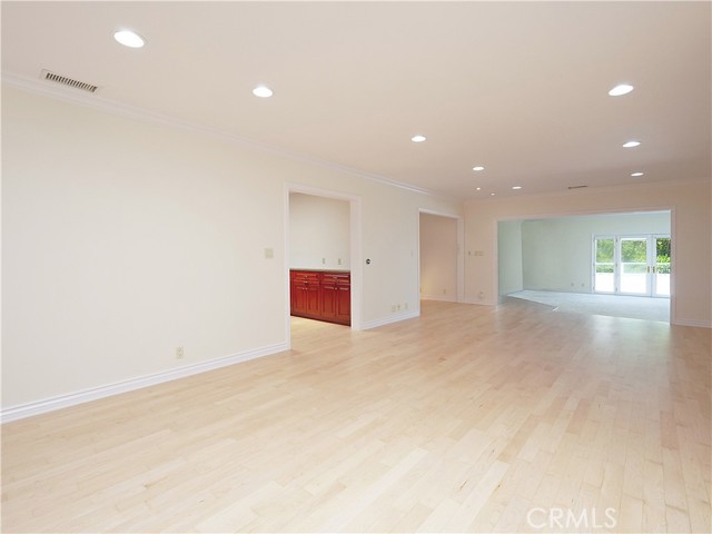 26235 Birchfield Ave, Rancho Palos Verdes CA: https://media.crmls.org/medias/780c1f29-6b16-425e-b3e6-660b60ce8c28.jpg