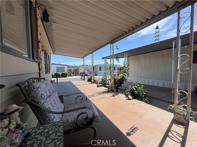 Detail Gallery Image 5 of 32 For 31816 Avenue E #33,  Yucaipa,  CA 92399 - 2 Beds | 2 Baths