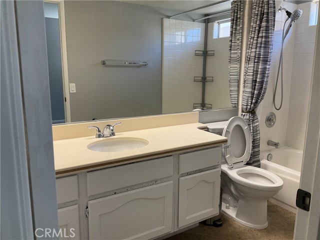 Detail Gallery Image 11 of 31 For 31799 Leigh, Temecula,  CA 92591 - 5 Beds | 4 Baths