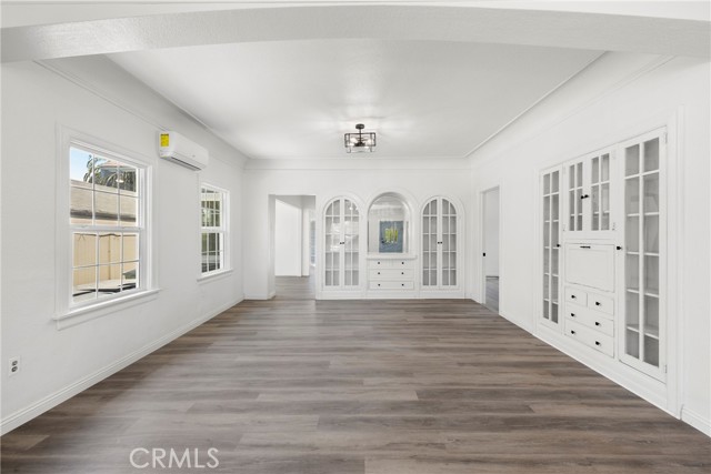 Detail Gallery Image 12 of 43 For 747 W 9th St, San Bernardino,  CA 92410 - 3 Beds | 3 Baths