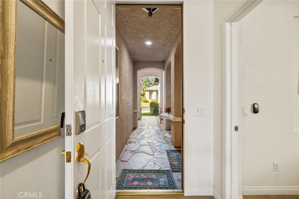 MLS #OC25249506 image #38