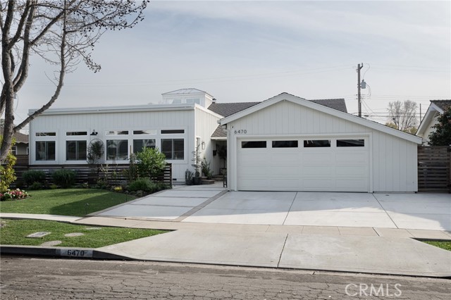 Detail Gallery Image 7 of 42 For 6470 E Mantova St, Long Beach,  CA 90815 - 4 Beds | 3 Baths