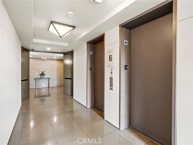 Detail Gallery Image 35 of 55 For 920 Granite Dr #213,  Pasadena,  CA 91101 - 2 Beds | 2/1 Baths