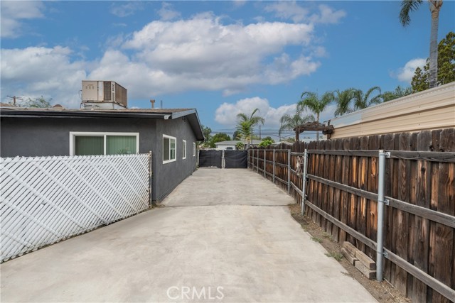 Detail Gallery Image 8 of 25 For 25481 6th St, San Bernardino,  CA 92410 - 2 Beds | 1 Baths