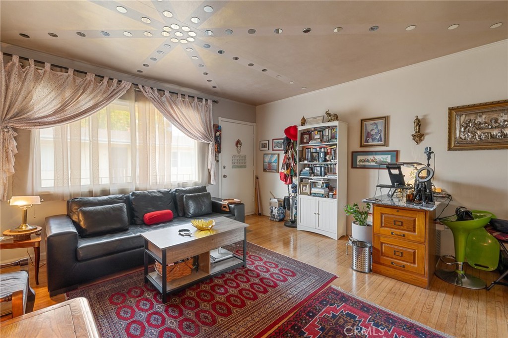 728 Cedar Avenue #22