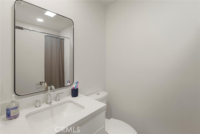 Detail Gallery Image 29 of 46 For 2528 French St, Santa Ana,  CA 92706 - 3 Beds | 3 Baths