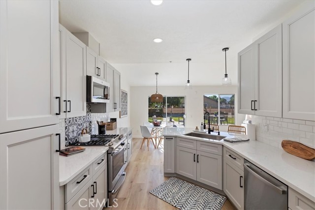 Detail Gallery Image 17 of 46 For 368 Greentree Rd, Norco,  CA 92860 - 4 Beds | 2 Baths