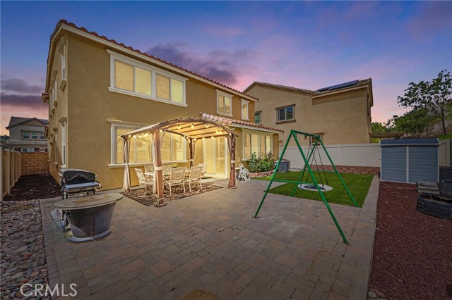 Detail Gallery Image 3 of 41 For 24484 Poinsettia Dr, Lake Elsinore,  CA 92532 - 4 Beds | 3 Baths