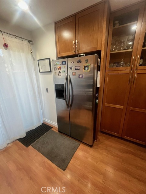 Detail Gallery Image 8 of 20 For 191 Calle Mayor, Redondo Beach,  CA 90277 - 3 Beds | 3 Baths