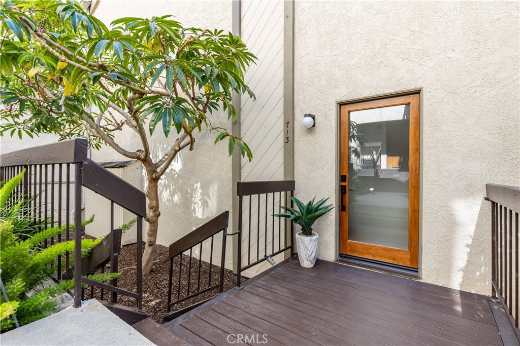 713 4th Street
