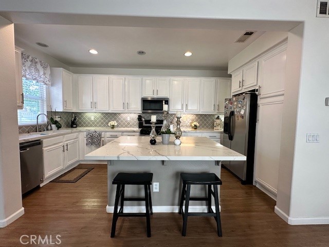 Detail Gallery Image 3 of 3 For 15931 Moonflower, Chino,  CA 91708 - 3 Beds | 2/1 Baths