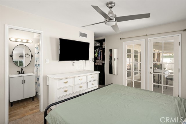 Image 30 of 42 For 4349 Salerno Drive