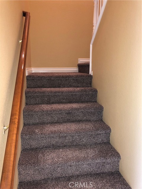 Detail Gallery Image 15 of 44 For 25056 Driftoak, Murrieta,  CA 92562 - 3 Beds | 2/1 Baths