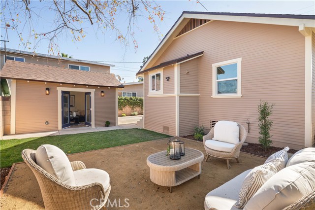 Detail Gallery Image 20 of 27 For 4245 E 6th, Long Beach,  CA 90814 - 2 Beds | 1 Baths