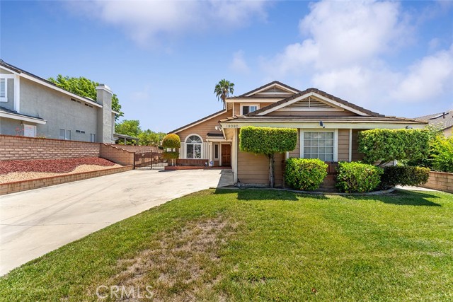 19080 Shakespeare Drive, Walnut CA: https://media.crmls.org/medias/7817cc8c-2687-4550-84b0-2429c50dfb00.jpg