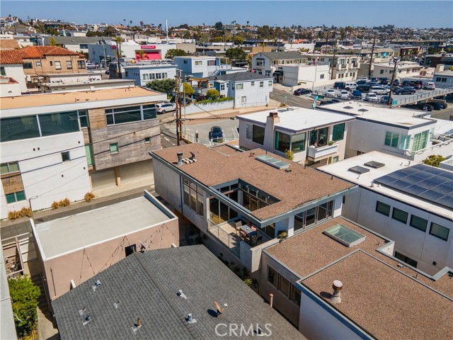 1211 Bayview Drive, Manhattan Beach, California 90266, 4 Bedrooms Bedrooms, ,4 BathroomsBathrooms,Residential,Sold,Bayview,SB21169008