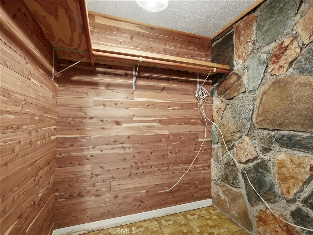 https://media.crmls.org/medias/78190c32-0ed8-443b-be68-c66592fc08c1.jpg?preset=X-Large