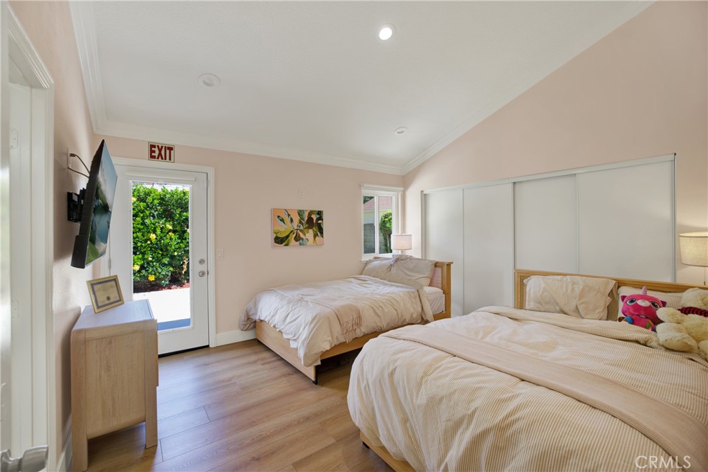 MLS #OC26160499 image #3