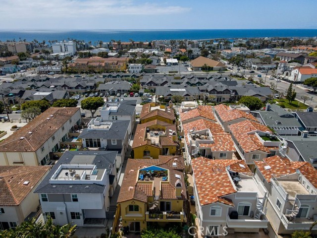 110 Francisca Avenue, Redondo Beach, California 90277, 3 Bedrooms Bedrooms, ,3 BathroomsBathrooms,Residential,Sold,Francisca,SR23077950