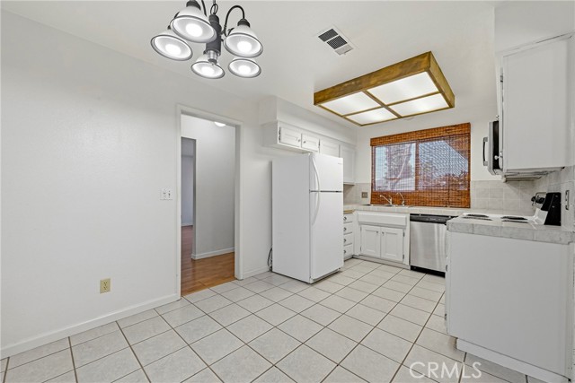 Detail Gallery Image 33 of 45 For 3440 La Jolla Dr, Merced,  CA 95348 - 3 Beds | 2 Baths