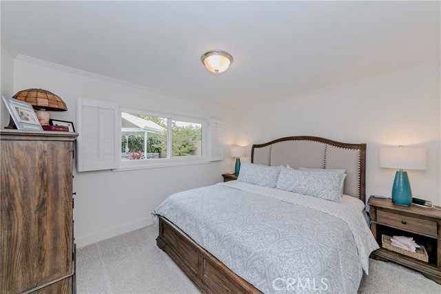 10252 Lorraine Lane, Cypress CA: https://media.crmls.org/medias/781c1eab-08d4-463e-9554-0f816260819b.jpg