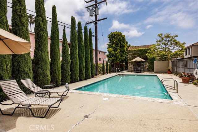 Detail Gallery Image 36 of 39 For 543 Victoria St #E,  Costa Mesa,  CA 92627 - 3 Beds | 2/1 Baths