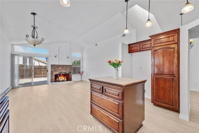 Detail Gallery Image 14 of 44 For 10561 Mendoza Rd, Moreno Valley,  CA 92557 - 4 Beds | 2 Baths