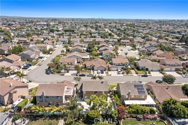8787 Sunbird Avenue, Fountain Valley CA: https://media.crmls.org/medias/781d0046-041c-44cf-a66d-cea0f10c3677.jpg