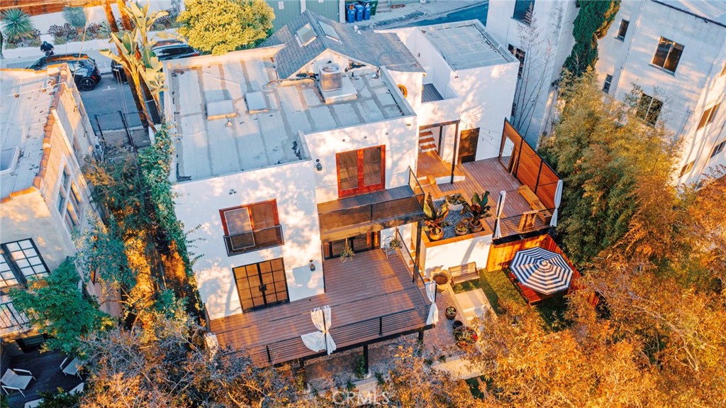 811 Maltman Avenue
