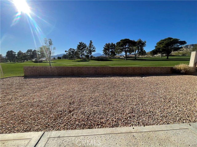 8731 Clubhouse Boulevard, Desert Hot Springs CA: https://media.crmls.org/medias/781d8dc4-4626-4e22-bd01-4cbb95356cba.jpg