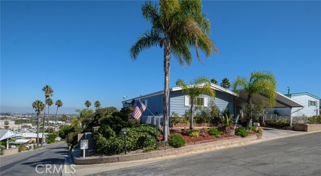 Detail Gallery Image 1 of 49 For 2550 Pacific Coast Hwy. #199, Torrance,  CA 90505 - 2 Beds | 2 Baths