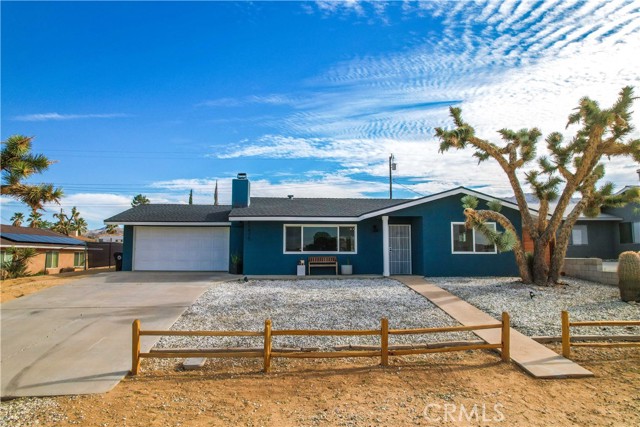 Detail Gallery Image 2 of 49 For 61475 Alta Vista Dr, Joshua Tree,  CA 92252 - 2 Beds | 2 Baths