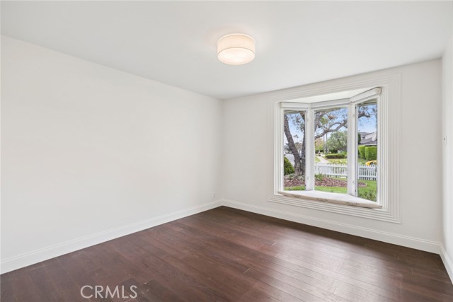 Detail Gallery Image 20 of 32 For 1915 Windward Ln, Newport Beach,  CA 92660 - 5 Beds | 3/1 Baths