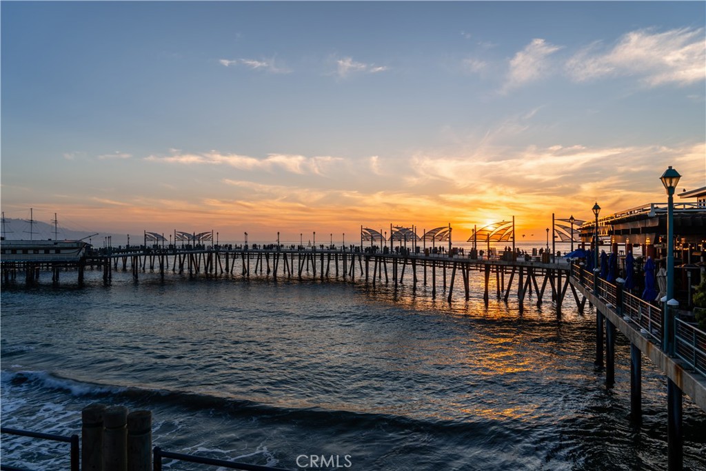 https://media.crmls.org/medias/7820b670-8550-47e4-bb3f-f7db559e9320.jpg?preset=X-Large