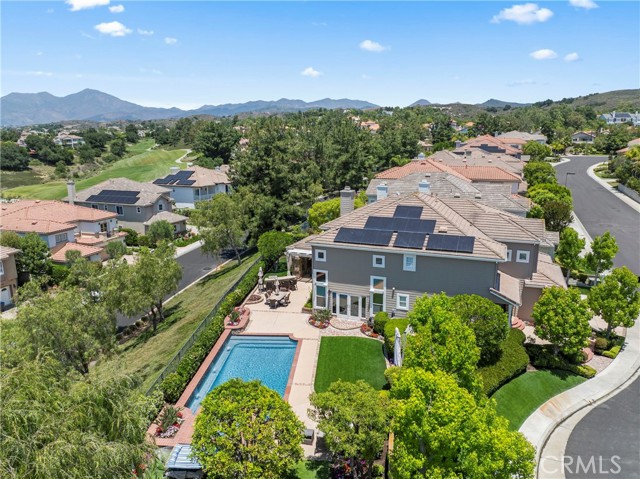 5 Kennedy Court, Coto de Caza CA: https://media.crmls.org/medias/7822a374-7c17-4d10-8141-8d10dcb45865.jpg