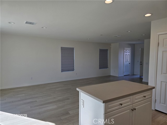 Detail Gallery Image 3 of 15 For 11625 Halter, Victor Valley,  CA 92392 - 4 Beds | 2 Baths