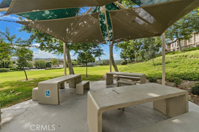 26 Trail Canyon Drive, Aliso Viejo CA: https://media.crmls.org/medias/78249374-b1a5-4c97-96e1-ac4b38e41ade.jpg