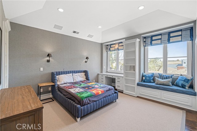 Detail Gallery Image 46 of 68 For 1240 5th St, Manhattan Beach,  CA 90266 - 7 Beds | 7/1 Baths