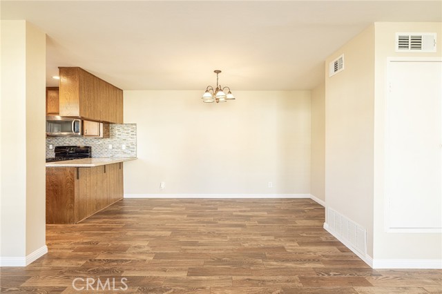 Detail Gallery Image 11 of 30 For 4508 Lubbock Dr #D,  Simi Valley,  CA 93063 - 2 Beds | 2 Baths