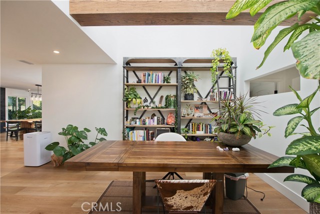 Detail Gallery Image 16 of 50 For 5684 Grey Rock Rd, Agoura Hills,  CA 91301 - 4 Beds | 3/1 Baths