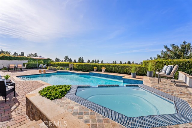 18751 Via San Marco, Irvine CA: https://media.crmls.org/medias/78285e92-6da8-477e-a27a-6fc4df5124f8.jpg
