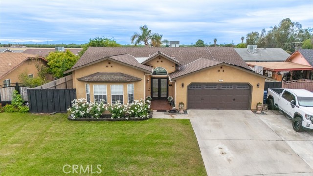 Detail Gallery Image 1 of 32 For 249 Caroline Ln, Shafter,  CA 93263 - 4 Beds | 2 Baths