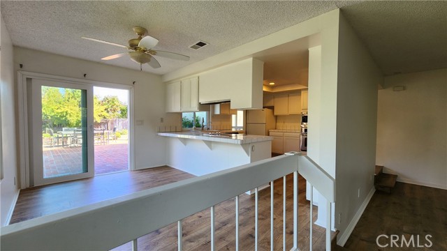 Detail Gallery Image 8 of 22 For 23 Blazing Star, Irvine,  CA 92604 - 4 Beds | 3 Baths