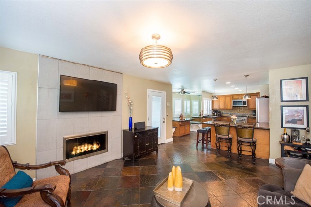 Detail Gallery Image 17 of 73 For 2531 Independence Way, Corona,  CA 92882 - 4 Beds | 3 Baths