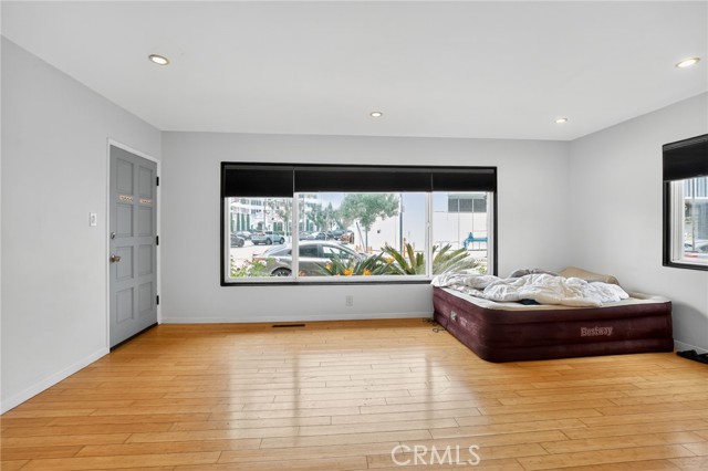 Detail Gallery Image 17 of 30 For 21 Alamitos, Long Beach,  CA 90802 - 2 Beds | 2 Baths