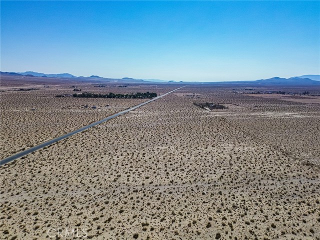 37898 Old Woman Springs Road, Lucerne Valley CA: https://media.crmls.org/medias/782948a6-b8cd-45f7-960a-575cf25e4751.jpg