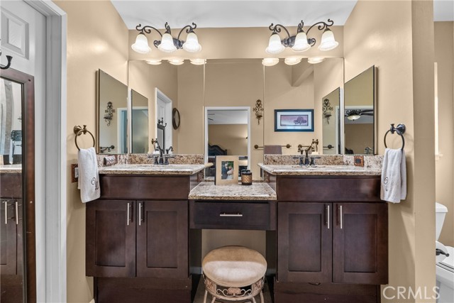 Detail Gallery Image 45 of 70 For 20344 Calhaven, Saugus,  CA 91390 - 3 Beds | 2/1 Baths