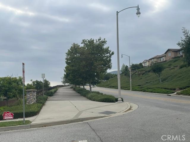 629 E Gardenia Drive, Azusa CA: https://media.crmls.org/medias/782bc013-c24e-4b8c-8e03-cc8983736afe.jpg